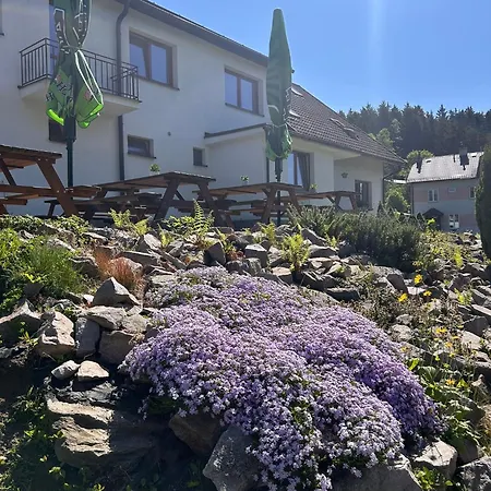 Restaurace A Na Strani