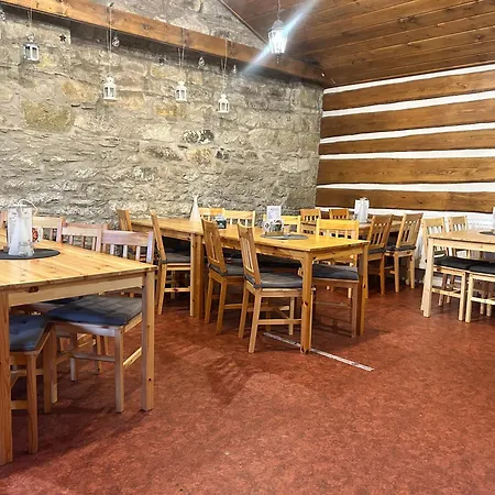 Restaurace A Na Strani *