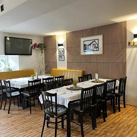 Restaurace A Na Strani