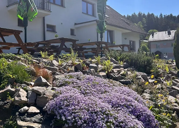 Restaurace A Na Strani