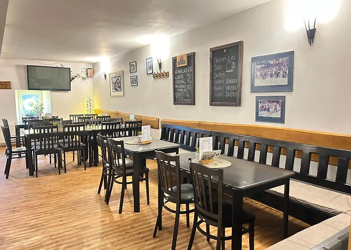 Restaurace A Na Strani Klasterec nad Orlici