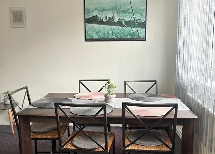 Restaurace A Na Strani 3*
